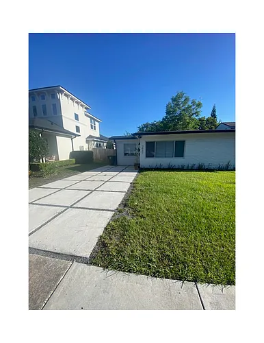 1433 Indiana Ave Photo 1