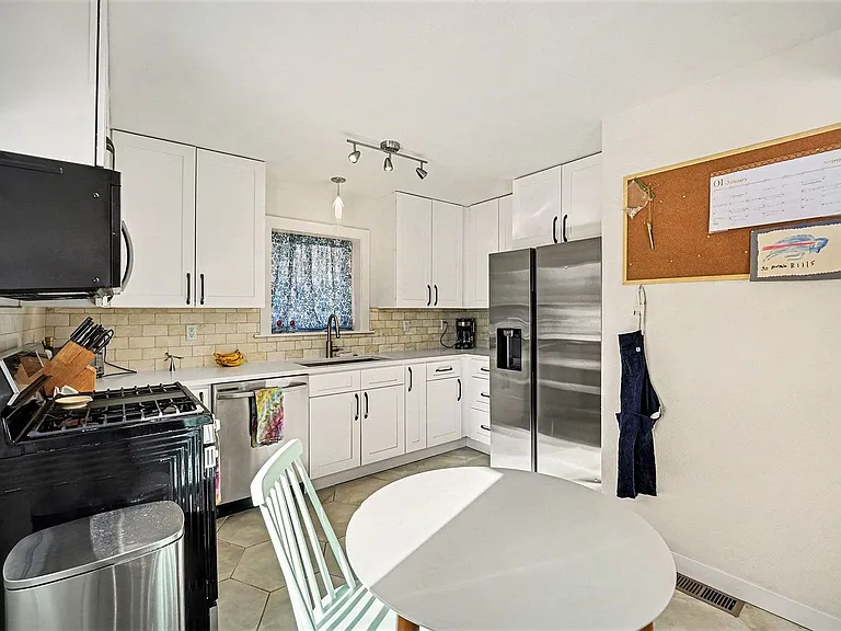 5217 E Martin Luther King Jr Blvd — Photo 10