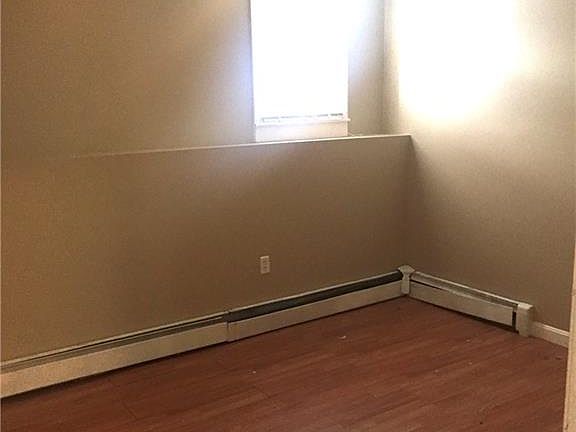 5th image of 9 Prospect Hill Ave #11