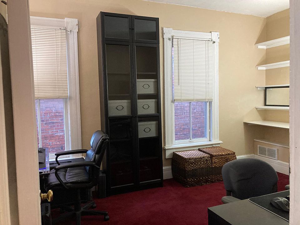 Second bedroom or study