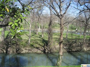 115 McQueeney Rd, Mc Queeney, TX 78123