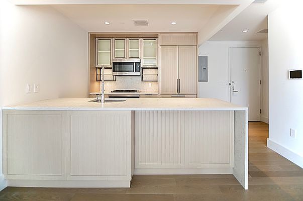 1st image of 510 E 14th St #305