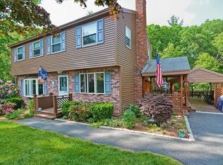 10 Herbert St, Tewksbury, MA 01876