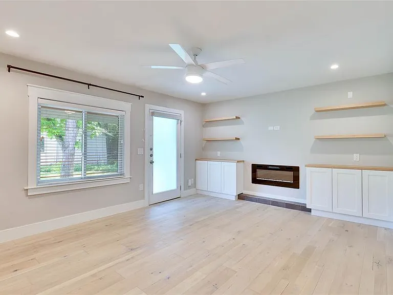 6203 Cary Dr — Photo 15
