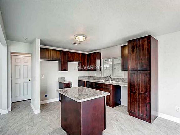 5th image of 4170 Heller Dr
