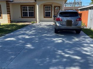 6207 Dewey St, Hollywood, FL 33023