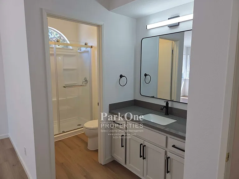 2848 Saint Joseph Dr — Photo 10