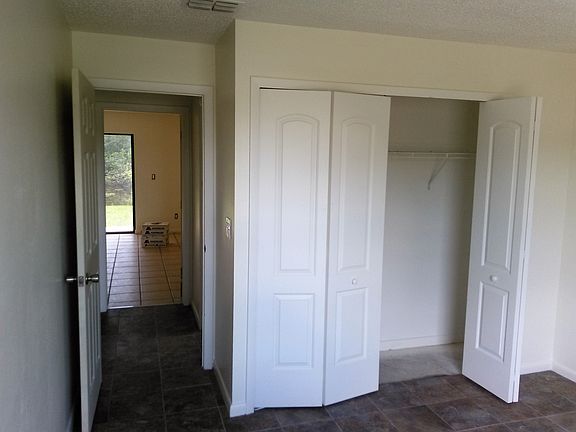 4th image of 112 SW 28th St