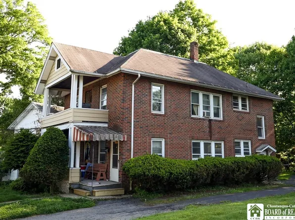 103 Weeks St, Jamestown, NY 14701