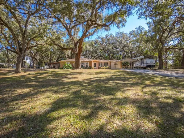 3299 County Road 521, Wildwood, FL 34785