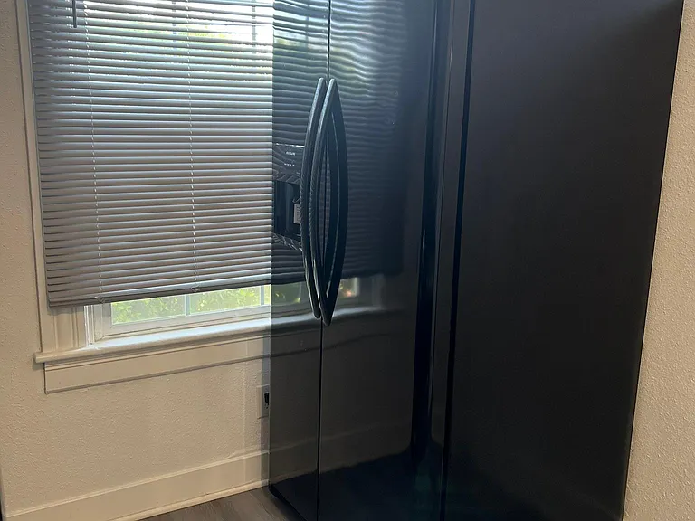 261 Spruce St #3 — Photo 3