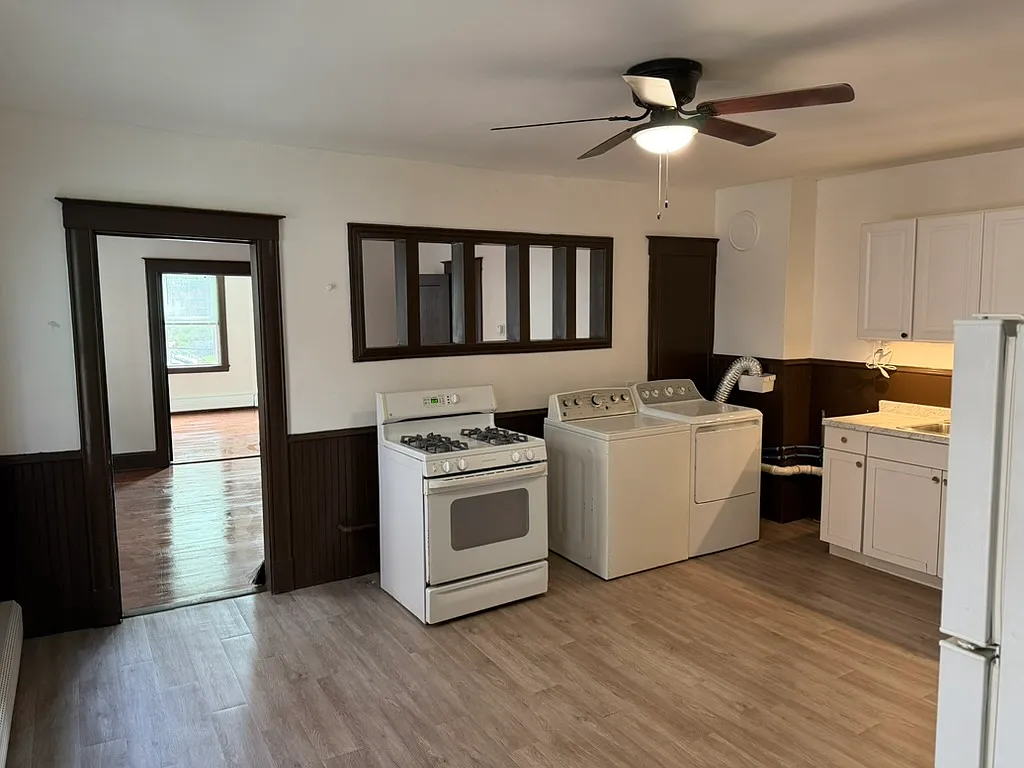 88 Silver Street - 2N — Photo 2