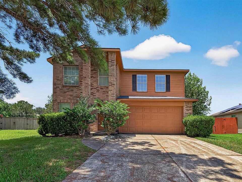 1st image of 16807 Mission Ridge Ln
