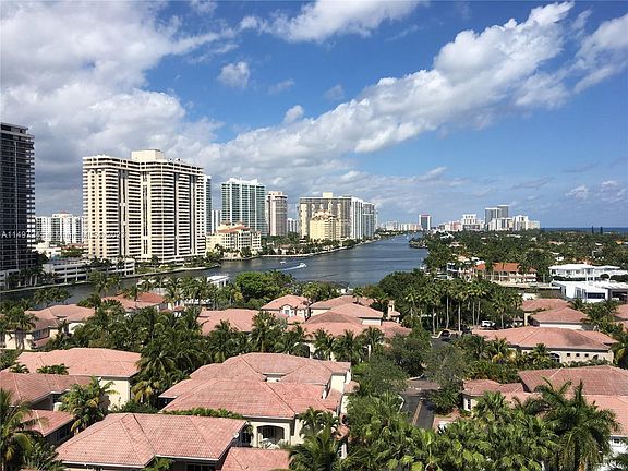 3rd image of 19380 Collins Ave APT 1124