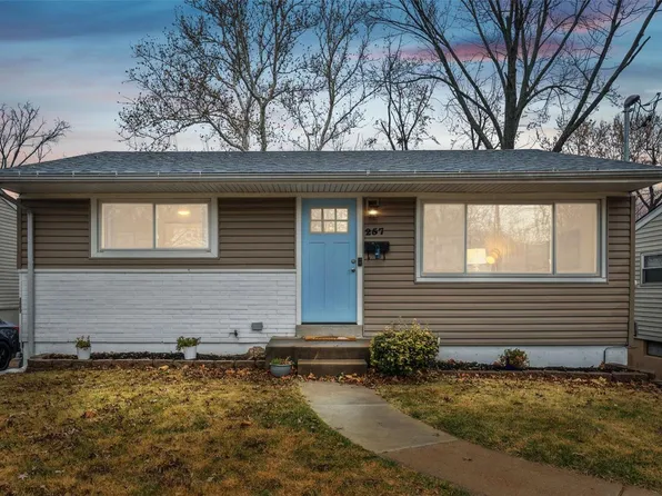 257 Floralea Pl, Saint Louis, MO 63127