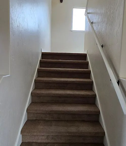 207 Secret Canyon Ct — Photo 13