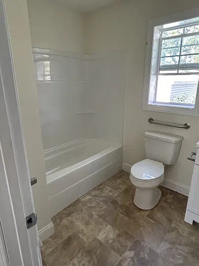 3 bed, 1.5 bath, 1198 sqft, $1,400 — Photo 4