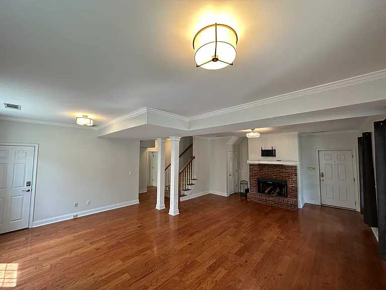 629 Timm Valley Rd NE — Photo 5