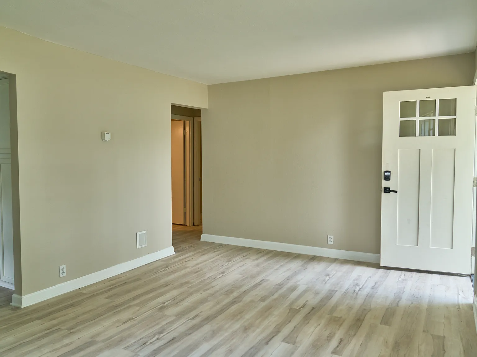1704 S Jersey Ave , Muncie — Photo 4