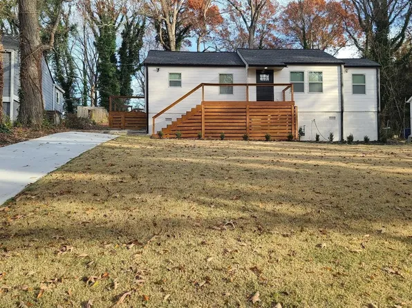 1382 Lockhaven Cir SW, Atlanta, GA 30311