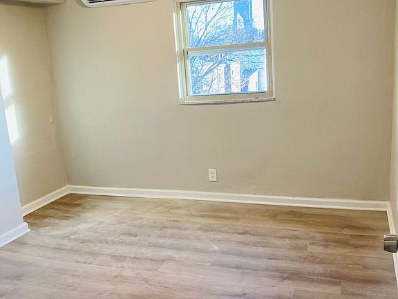 5th image of 119 Parkhurst St #3
