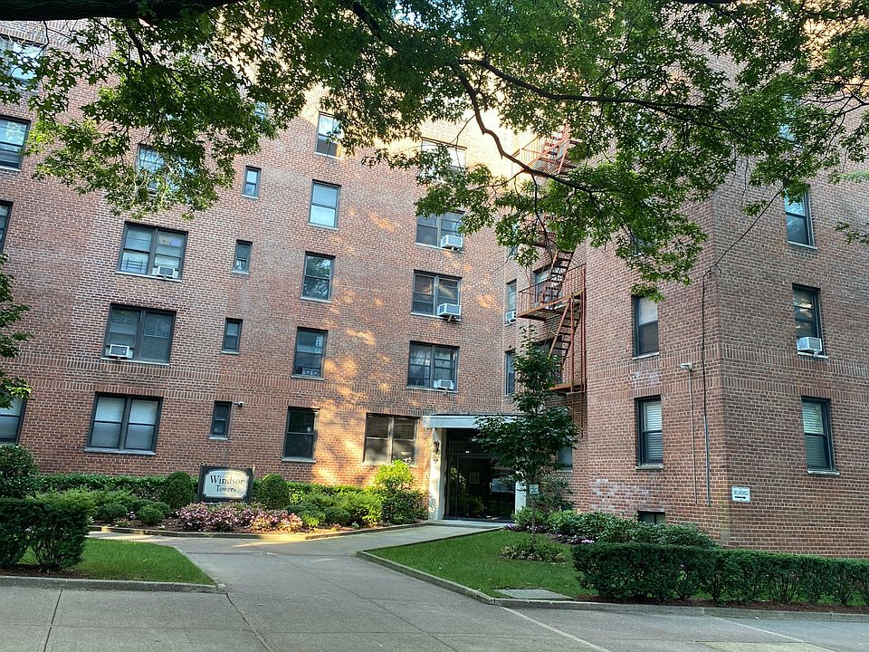 1st image of 4 Windsor Ter APT 6A