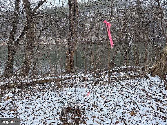 5th image of Low Line Rd