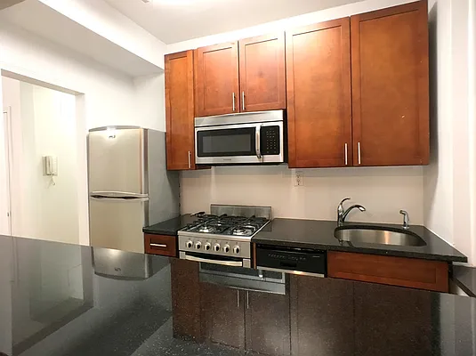 Rented by Compass | media 12