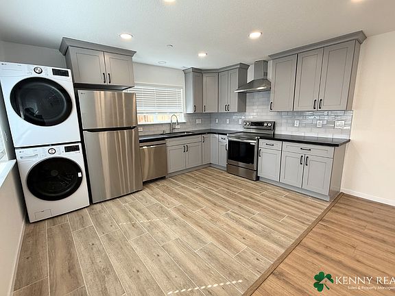 4th image of 713 Pepper Dr Unit A