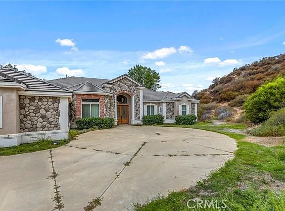 2nd image of 39350 Hidden Heights Dr