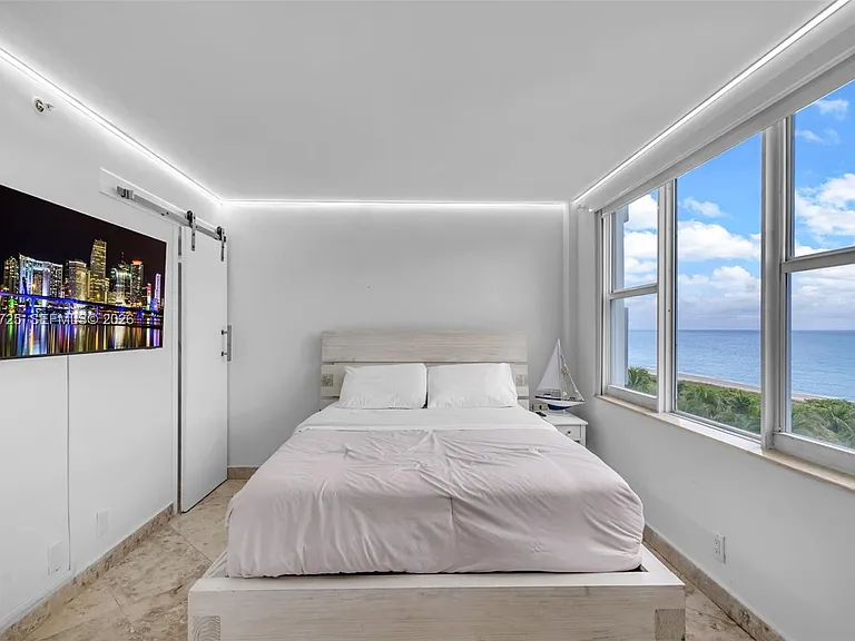 9195 Collins Ave #601 — Photo 23