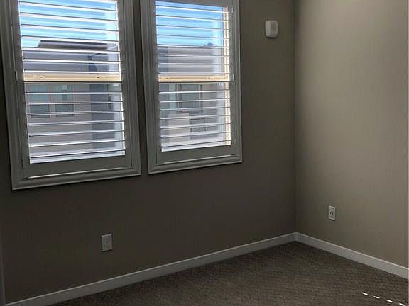 5th image of 11237 Rainbow Peak Ave Unit 209