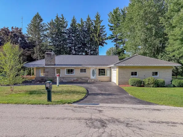 3999 N Castor Rd, Coleman, MI 48618