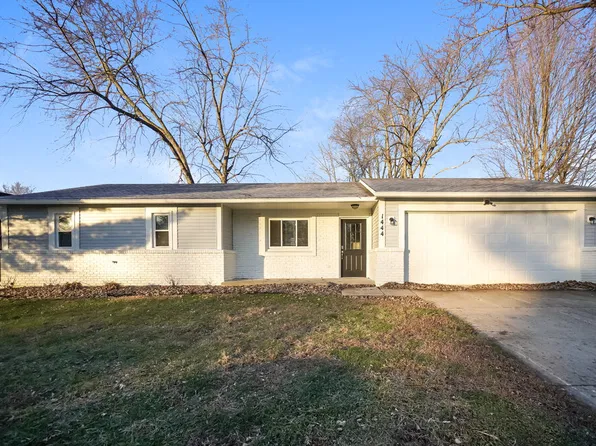 1444 Countryside Ln, Indianapolis, IN 46231