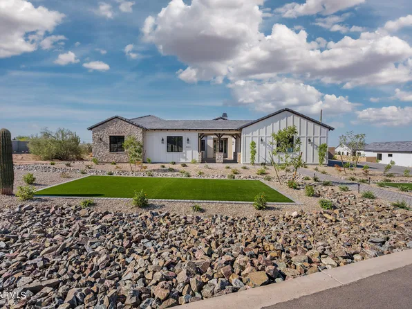 8323 E REGINA Circle, Mesa, AZ 85207
