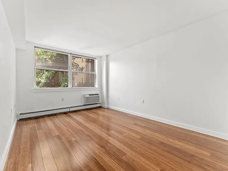 303 W 146th St #1R — Photo 7