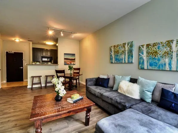 1111 25th St NW APT 303, Washington, DC 20037