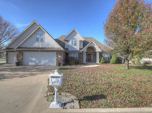 2223 W Greystone Sq, Webb City, MO 64870