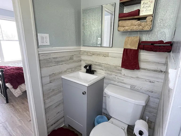 115 E Hill St #1 — Photo 13