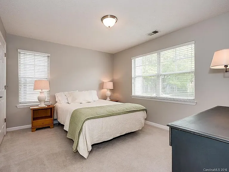 501 Olmsted Park Pl #C — Photo 7