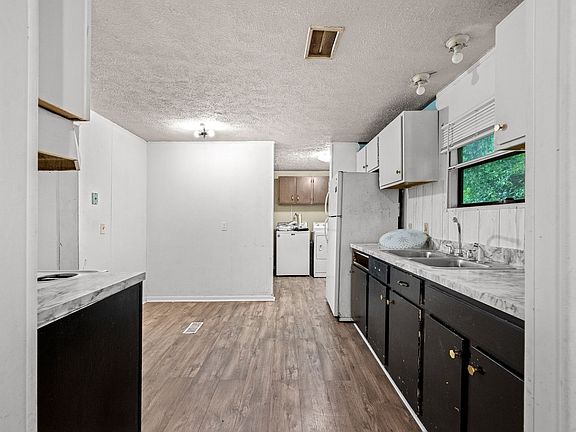 5th image of 97 Delina Boonshill Rd