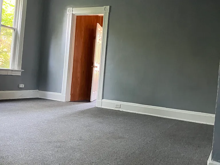 2238 Flora St — Photo 7