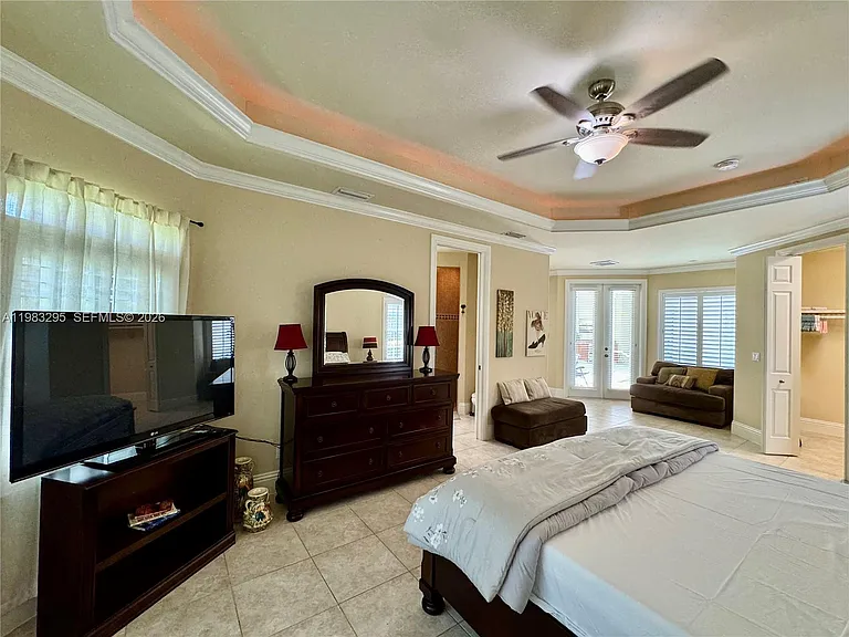 1740 Ludlow Rd — Photo 49
