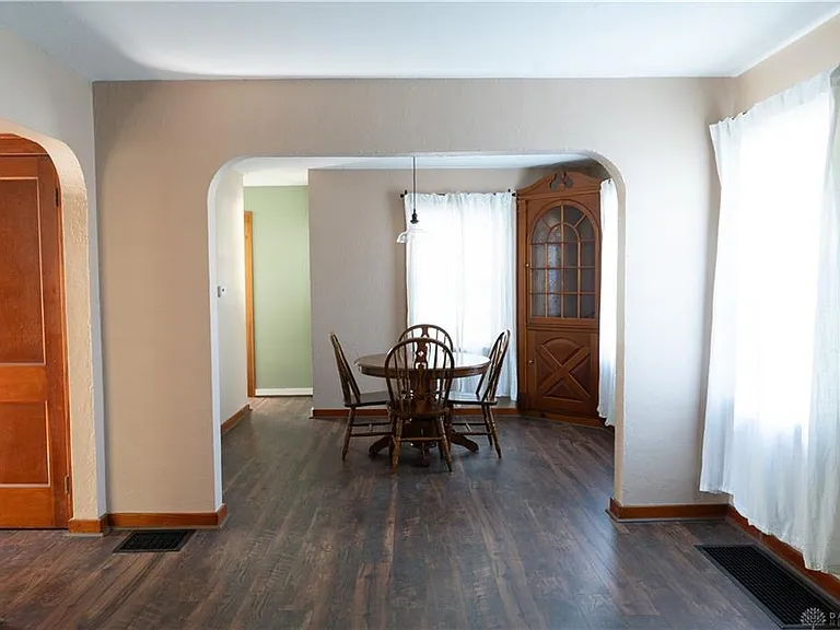 1328 Hanes Rd — Photo 8