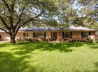 4212 Bilglade Rd, Fort Worth, TX 76109