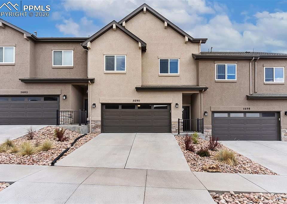 1st image of 5690 Villa Lorenzo Dr