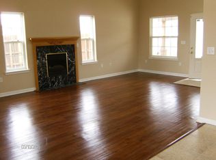 22857 Honeysuckle Rd, Saint Robert, MO 65584