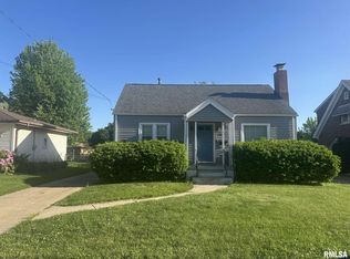 2302 W Melrose Pl, West Peoria, IL