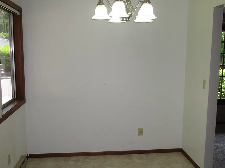 Nice Two Bedroom with Fireplace — Photo 7