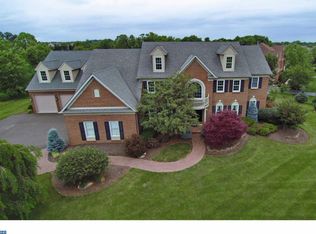 1 Faraway Farm Ct, Collegeville, PA 19426